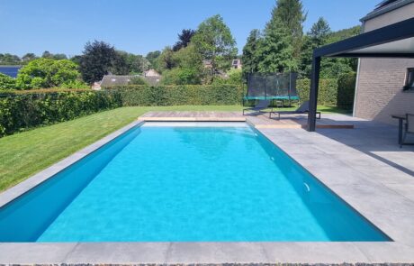 Piscine extérieure à Polleur