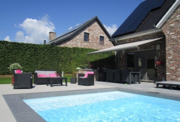Piscine extérieure à Henri-Chapelle